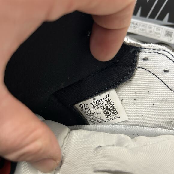 Nike Air Jordan 1 Retro High OG “Washed Black Smoke Grey”